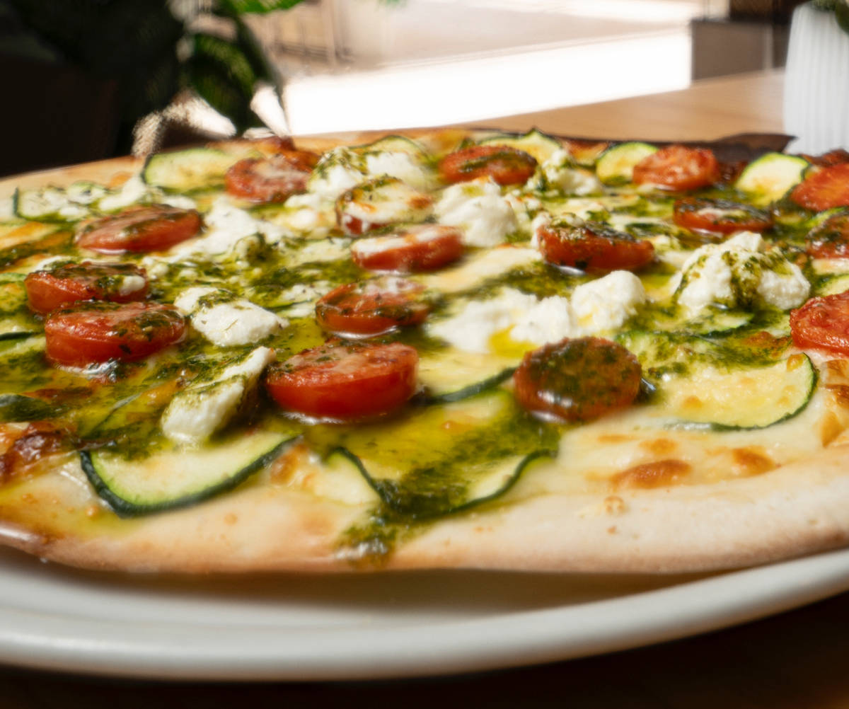 Pizza artesana al horno de piedra en Il Fornetto La Pineda