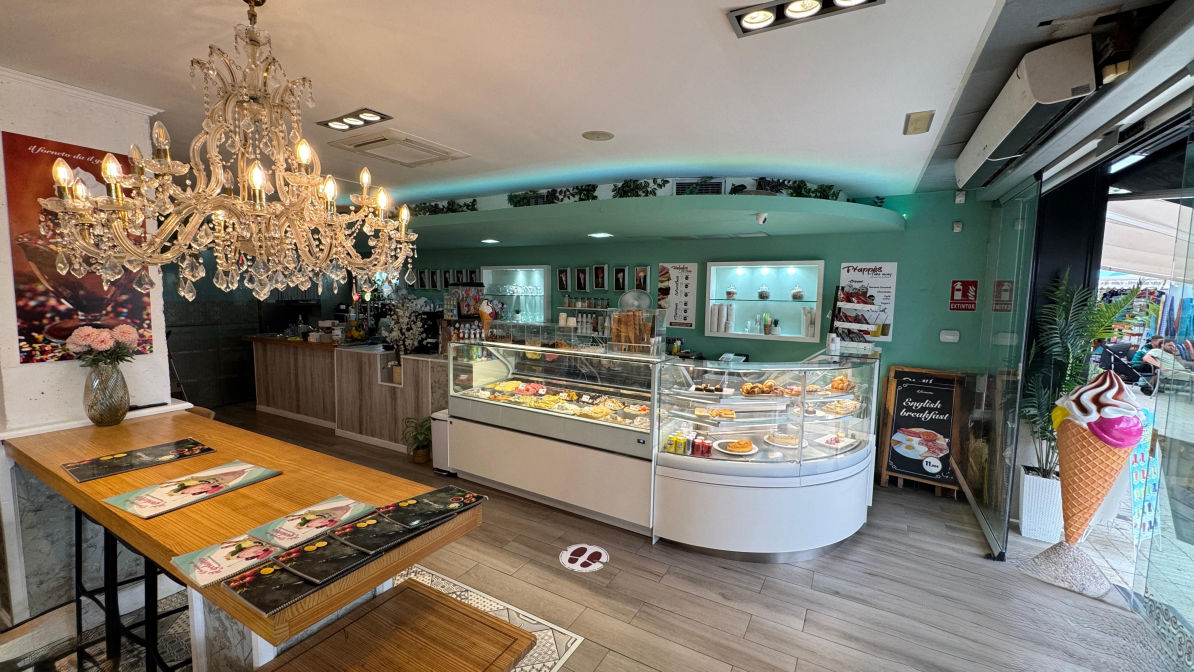 Postres caseros y repostería italiana en La Pineda